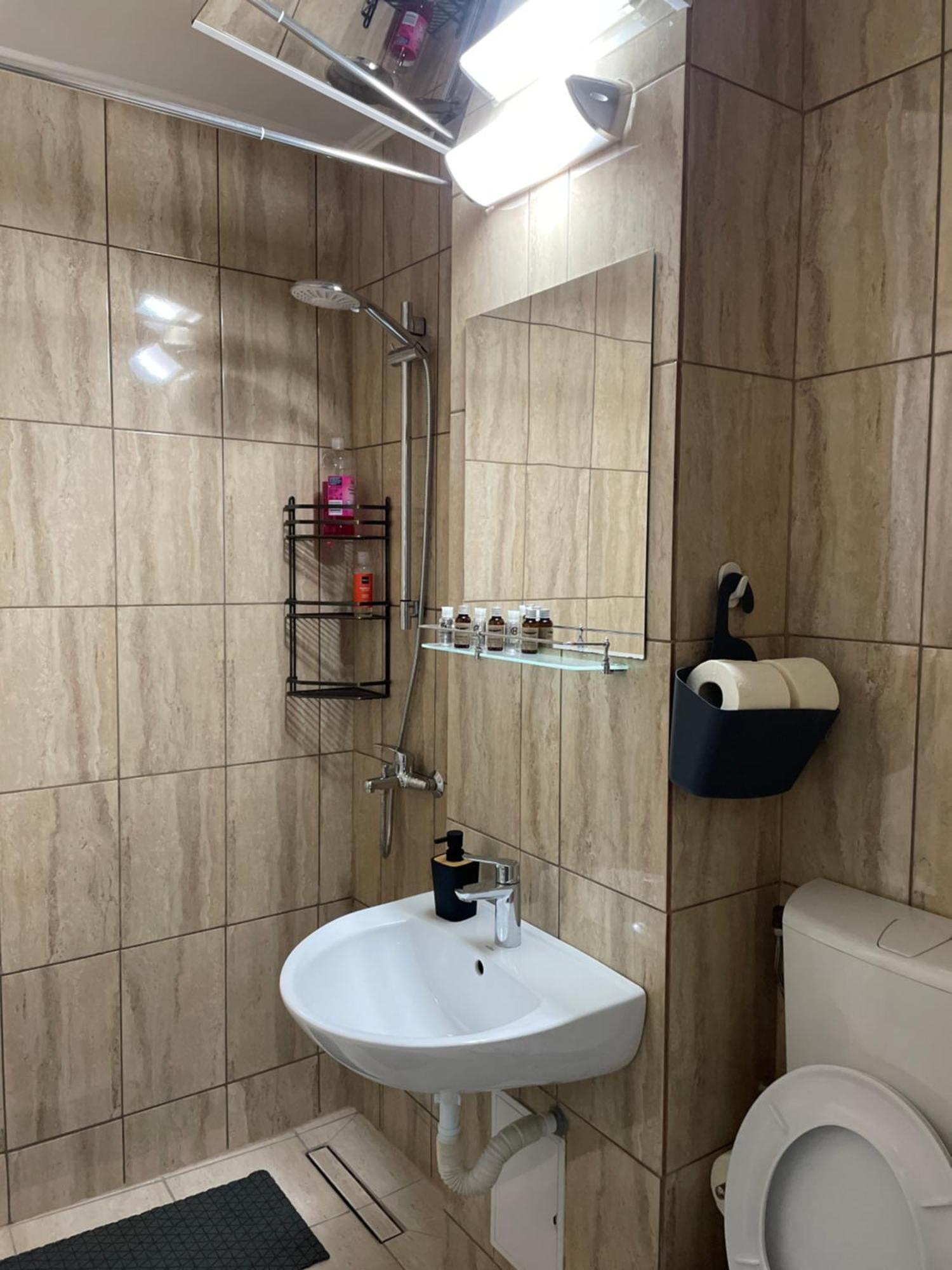 Central Studio Lcs Hunedoara Exteriör bild