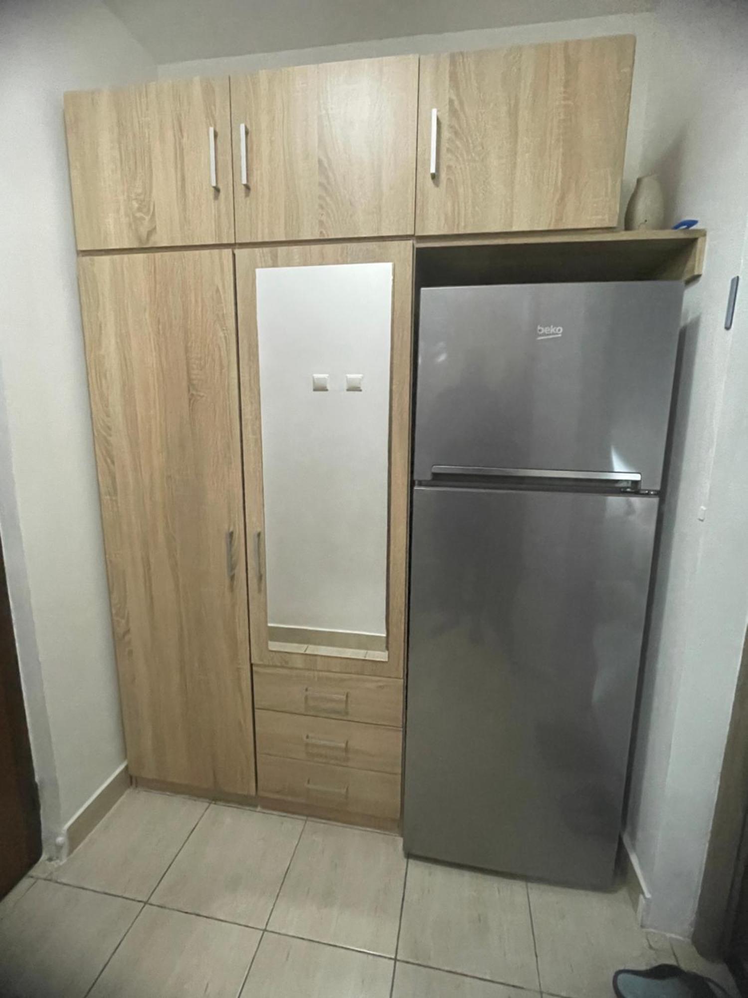 Central Studio Lcs Hunedoara Exteriör bild